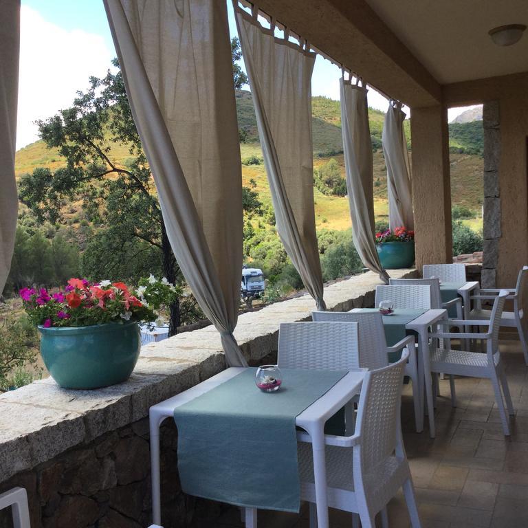 مبيت وإفطار سان تيودورو Il Giardino Di Daniela المظهر الخارجي الصورة